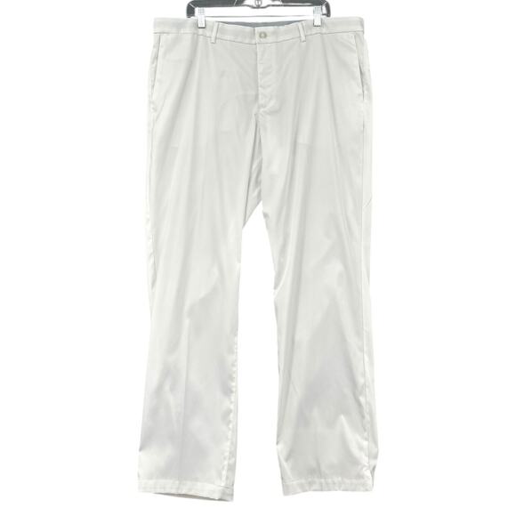 Nike Golf White Button Closure Side Pockets Classic Athleisure Type Size 40 X 32 - Picture 1 of 8